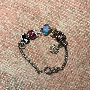 Pandora bracelet with 8 charms